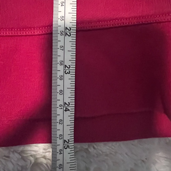 lululemon athletica Red Crew Neck Sweater, University of Alabama, Size M - Picture 8 of 8